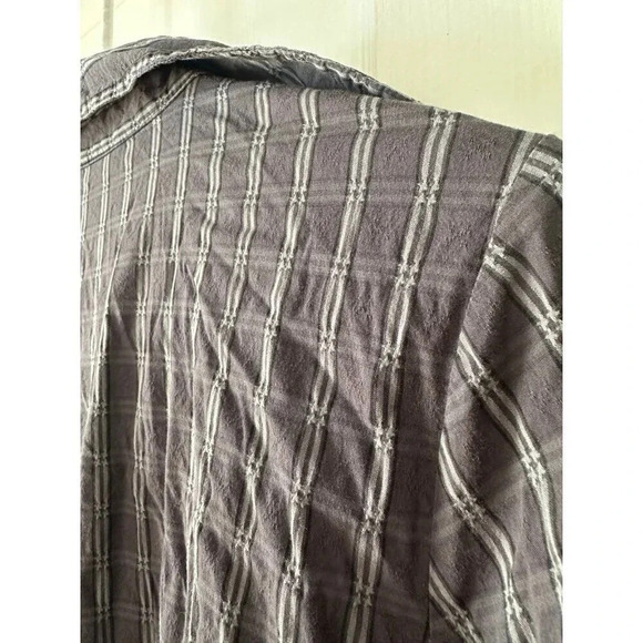 Worthington Stretch Women’s size 12 button down shirt - Picture 7 of 7